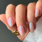 Cómo mantener el brillo de tus uñas acrílicas por más tiempo