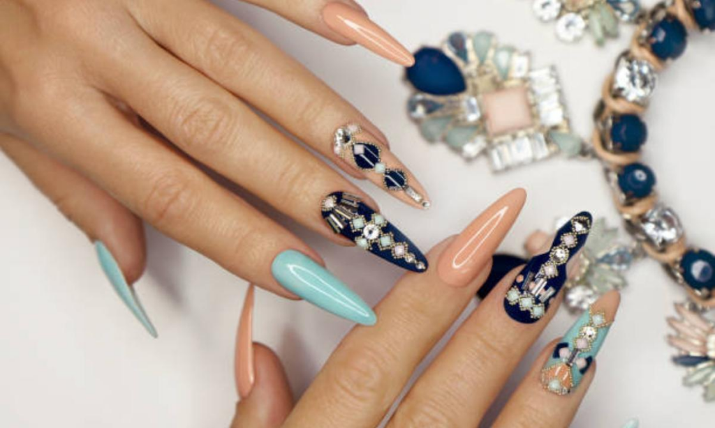 Descubre los diferentes tipos de uñas naturales y elige el adecuado para ti