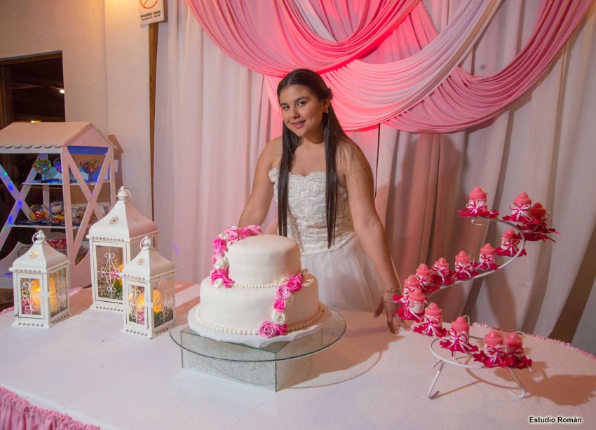 Diseños de uñas con efecto de fuego: diseños ígneos y llamativos