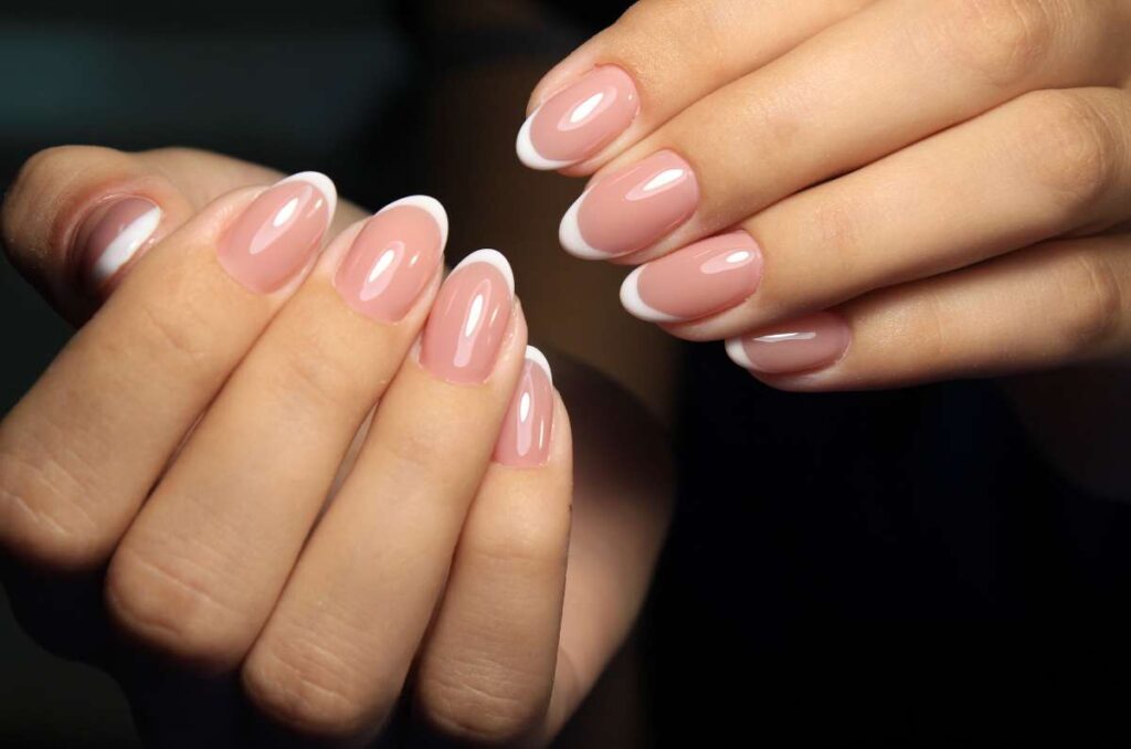 Diseños de uñas elegantes para una ocasión especial