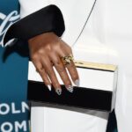 Diseños de uñas extravagantes y fuera de lo común