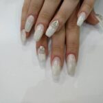 Diseños de uñas para bodas: elegancia en cada detalle