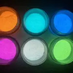 Efecto ópalo en uñas: diseños luminosos y cambiantes