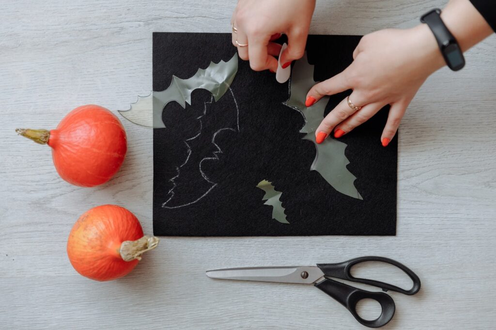 Ideas creativas para decorar tus uñas en casa