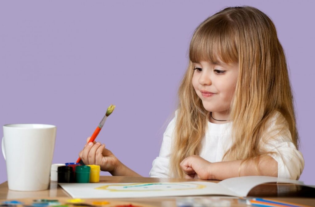 Inspiración en el arte clásico: diseños de uñas inspirados en obras maestras famosas