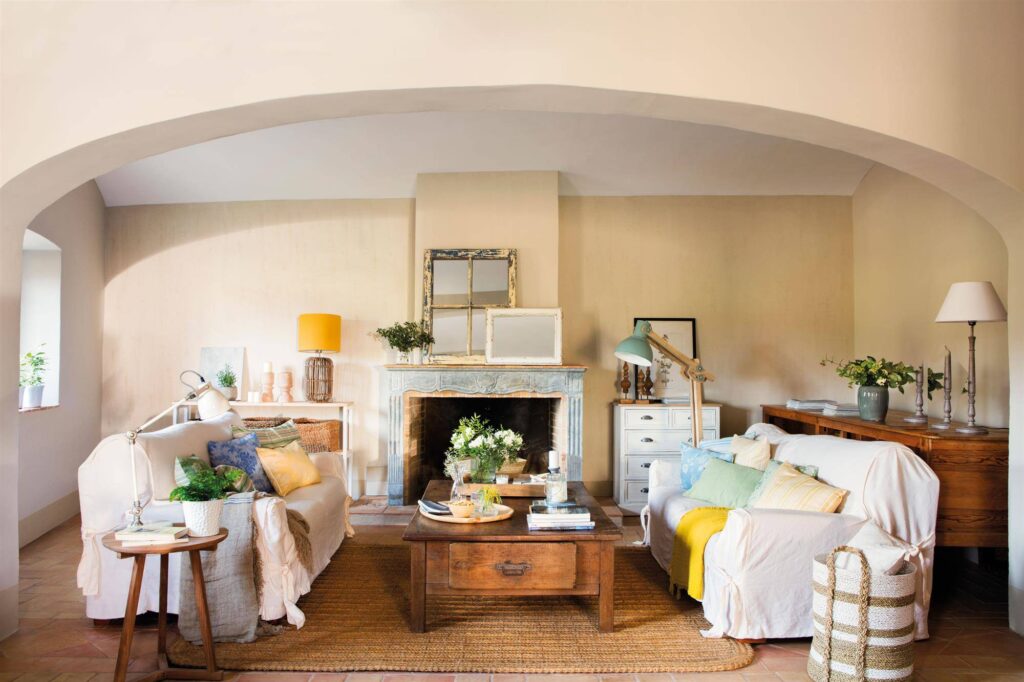 Inspiración vintage: diseños de uñas con aires retro