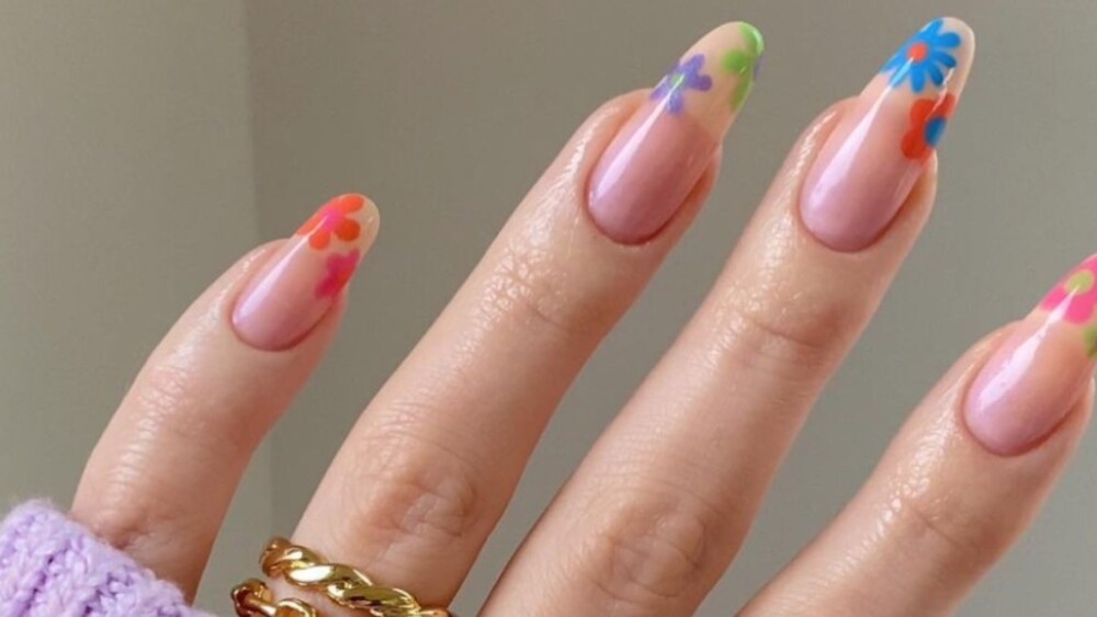 Inspírate con los diseños de uñas de las celebridades