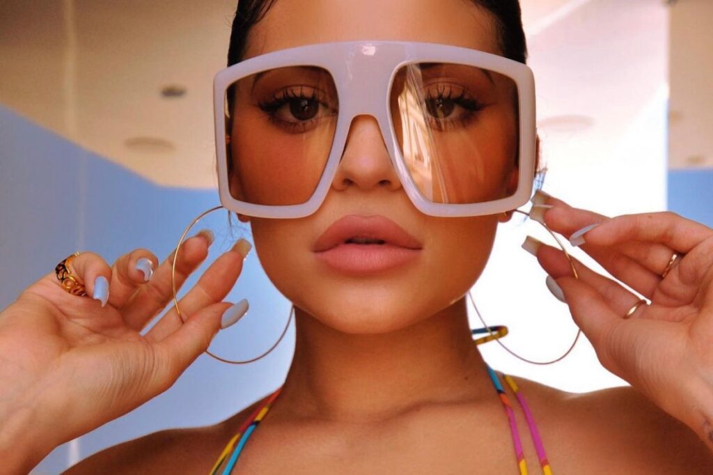 Inspírate en las famosas: uñas naturales de las celebridades