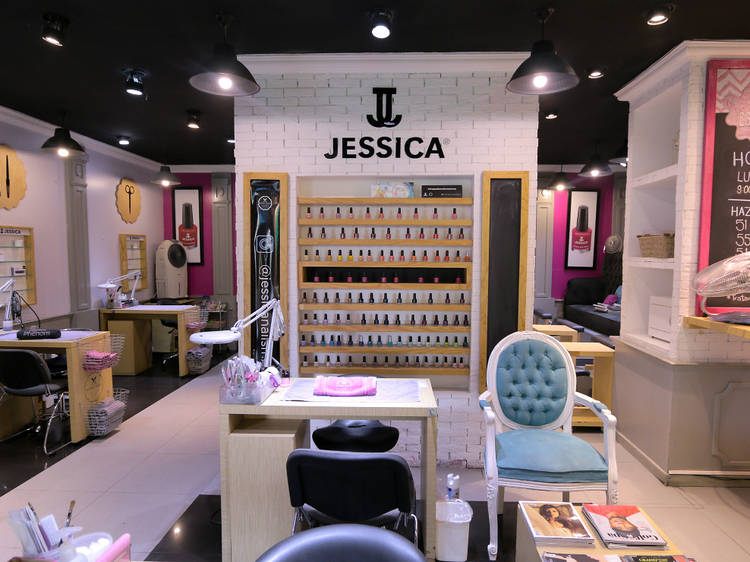 Los mejores salones de uñas y artistas de nail art del mundo