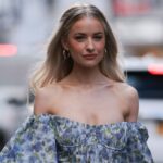 Nail art para bodas de verano: frescura y estilo bajo el sol