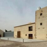 Tendencia de uñas con efecto craquelado en tonos vibrantes: diseños atrevidos y originales