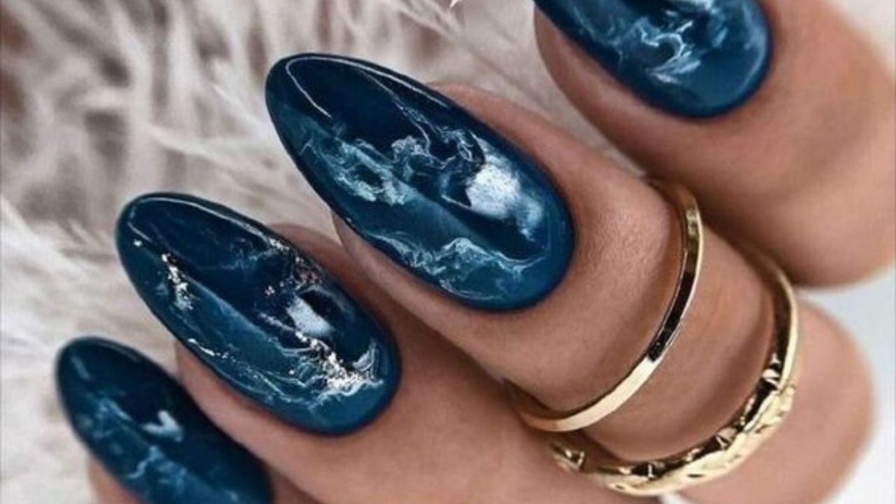 Tendencias en nail art con diseños de gradientes de colores