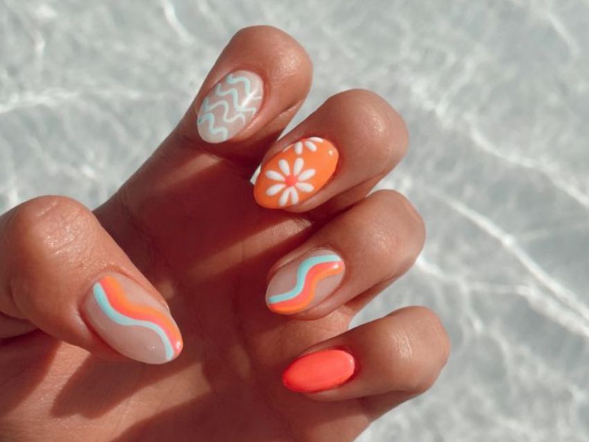 Tendencias en nail art con diseños de líneas y cuadros