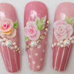 Tutorial paso a paso: Cómo crear un diseño de uñas en 3D simple