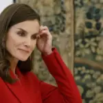 Uñas para fiestas de año bisiesto: diseños únicos para una ocasión especial